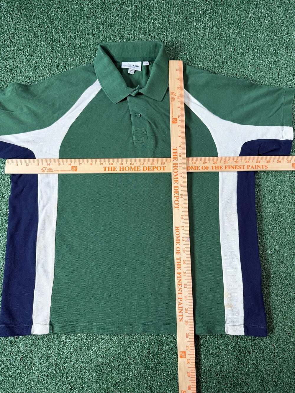 Lacoste Men's Relaxed Fit Petit Piqué Colorblock Polo Shirt, Green/White/Navy - Picture 4 of 6